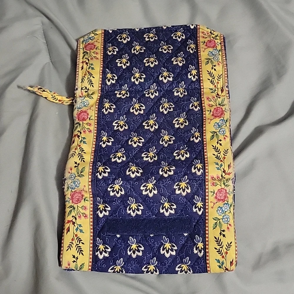 Retired Vera Bradley Maison Blue Tri-fold Clutch Wallet - Picture 6 of 7